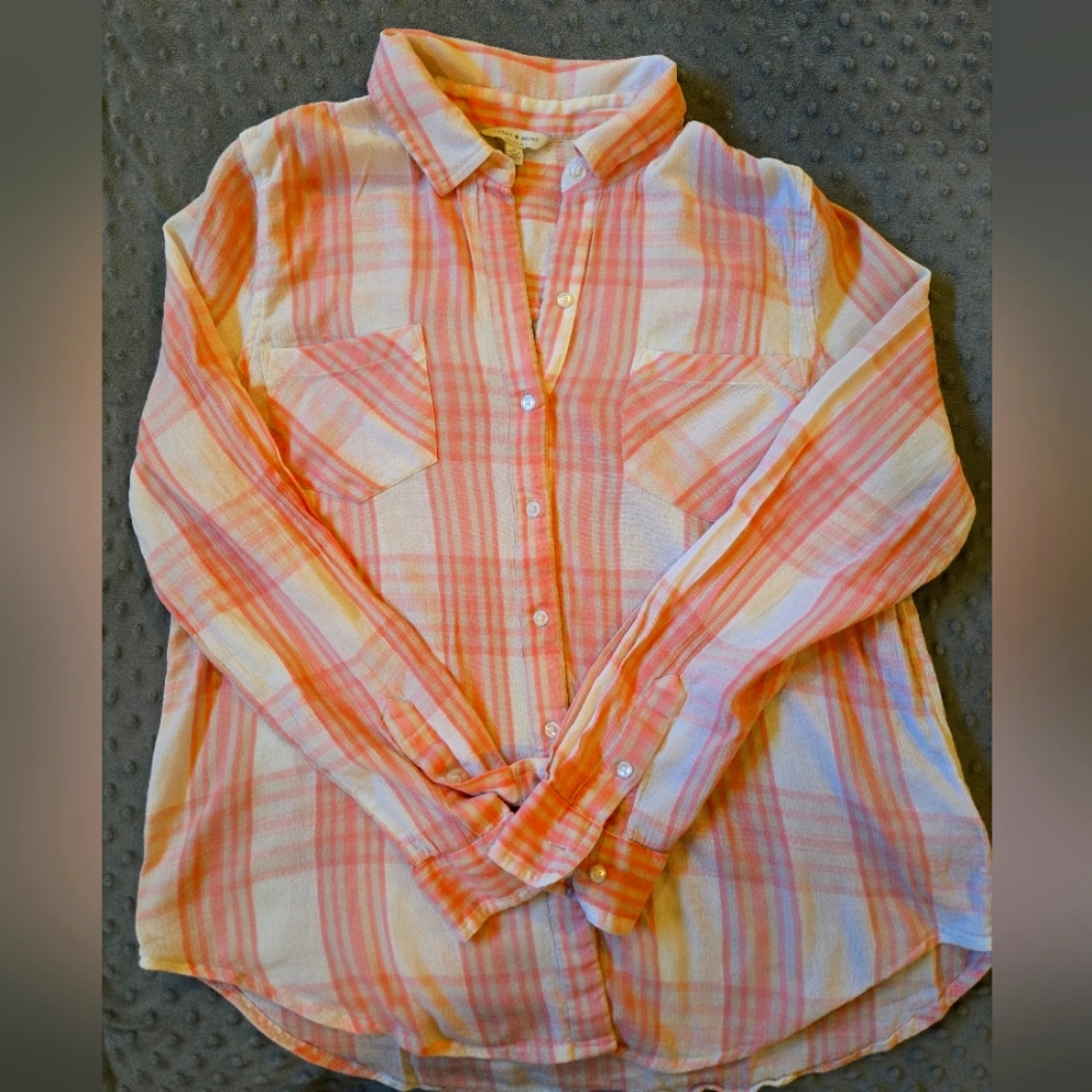 Lucky women's button up